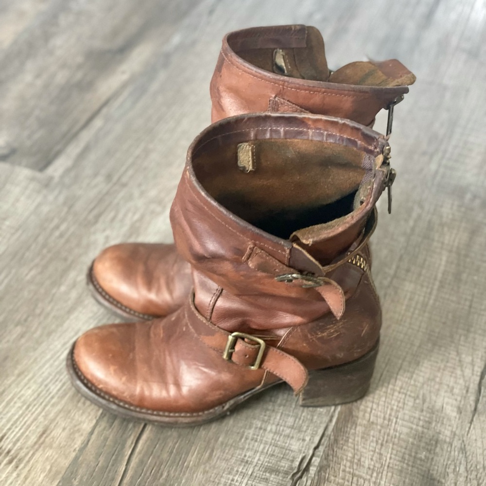 Freebird Boulder boots